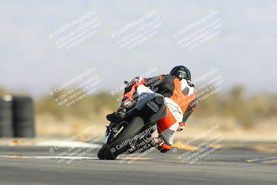 media/Jan-10-2025-CVMA Friday Practice (Fri) [[489e0da257]]/Group 4 and Trackday/Session 4 (Turn 16)/